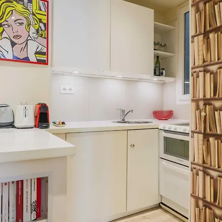 Апартаменты Comfortable 1br 2p - 11th Париж